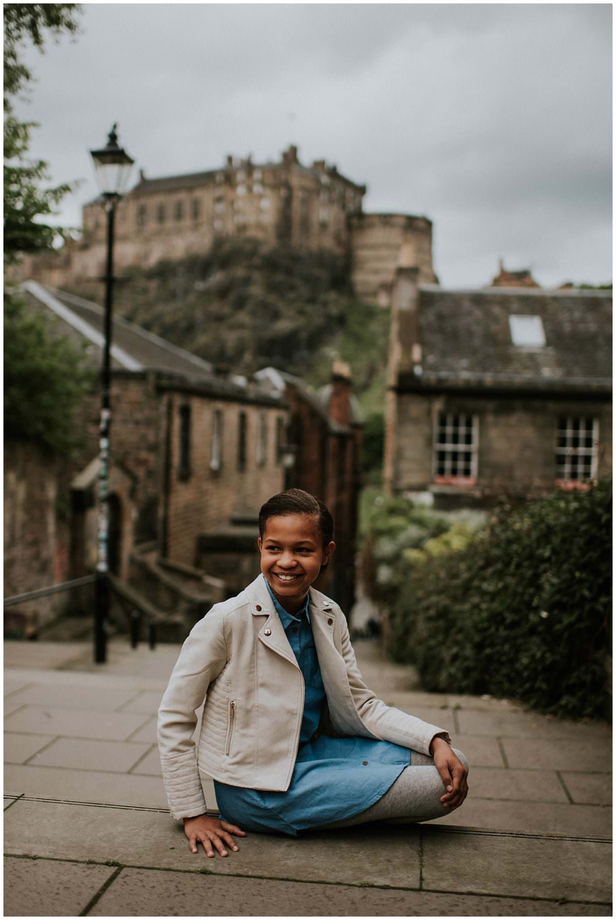 Edinburgh Old Town family photo shoot - Edinburgh family photographer