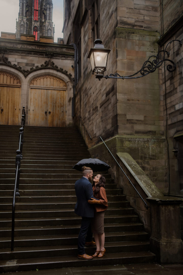Edinburgh city centre elopement - autumn elopement in the Scottish capital
