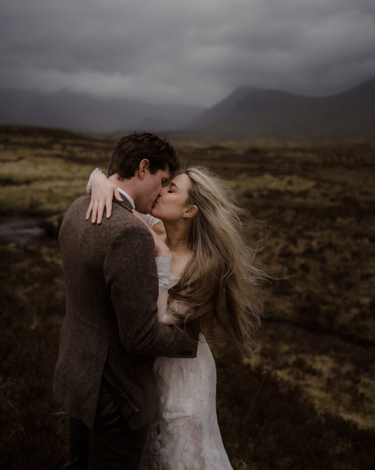 Mountain elopement in Glencoe, Scottish highlands, Scotland - elopement photographer Scotland