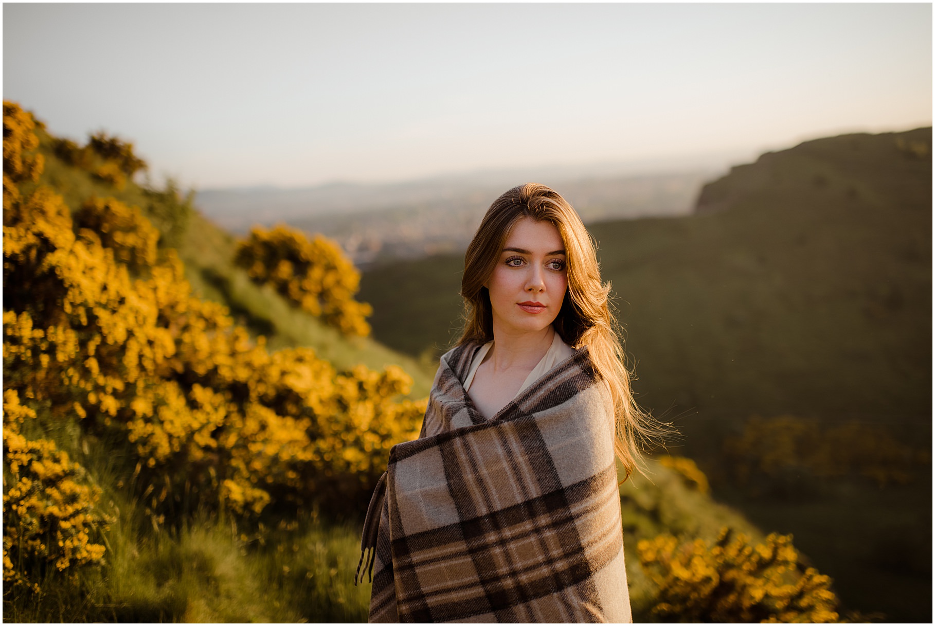 Arthur's Seat portrait photoshoot | Edinburgh portrait photographer ...