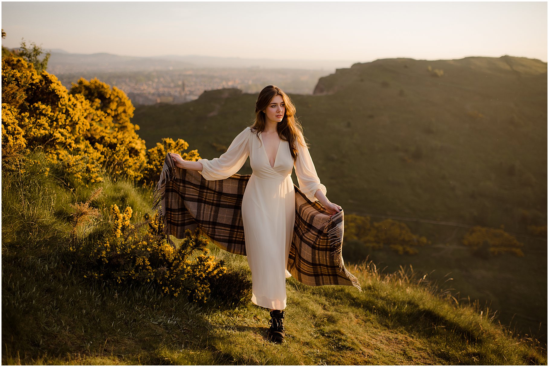 Arthur's Seat portrait photoshoot | Edinburgh portrait photographer ...