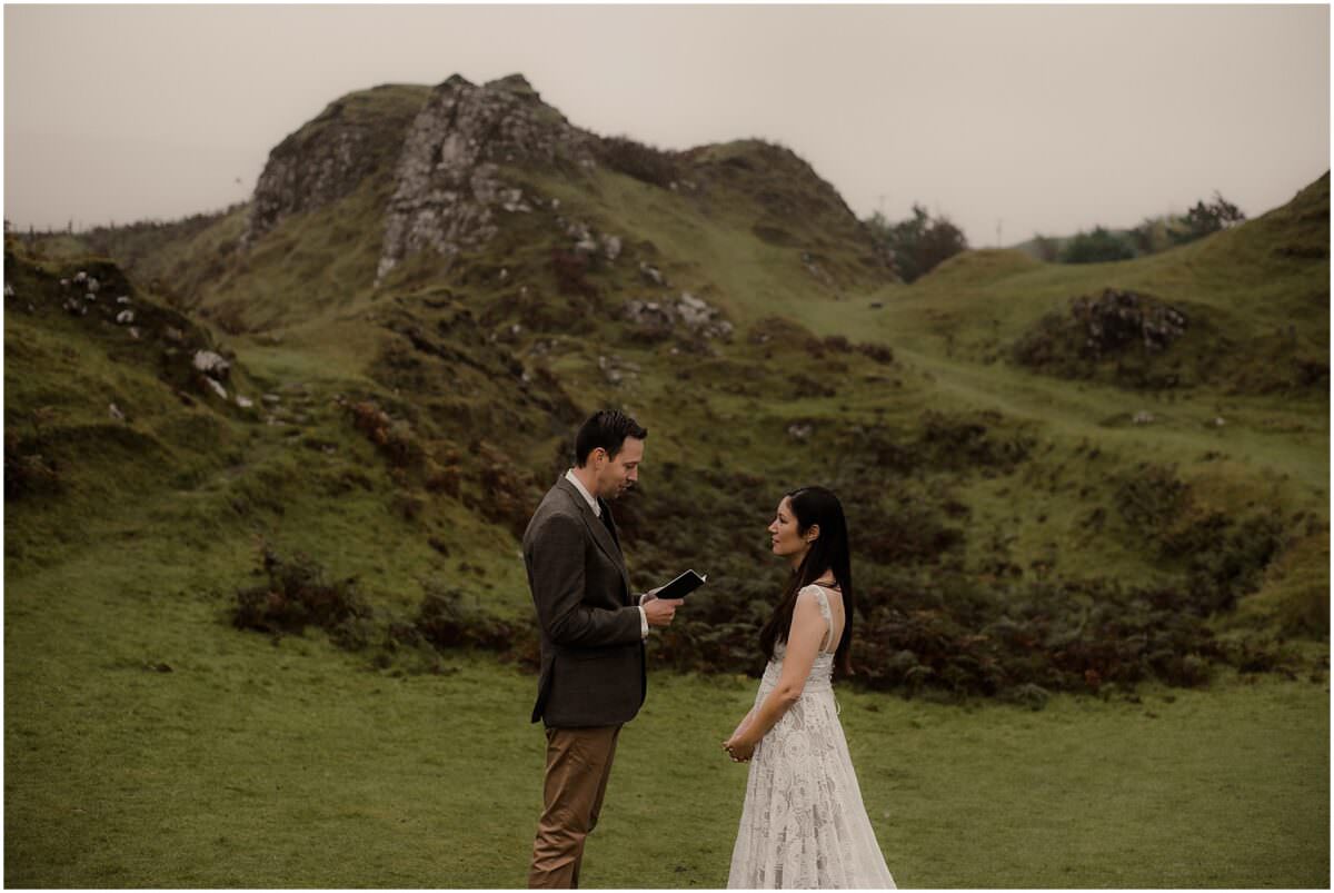 Intimate elopement on Isle of Skye - Scotland elopement photographer