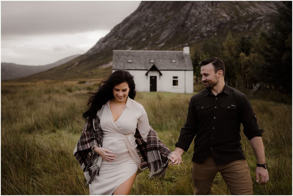 Glencoe maternity photoshoot - Scotland pregnancy photos - Glencoe elopement and wedding photographer