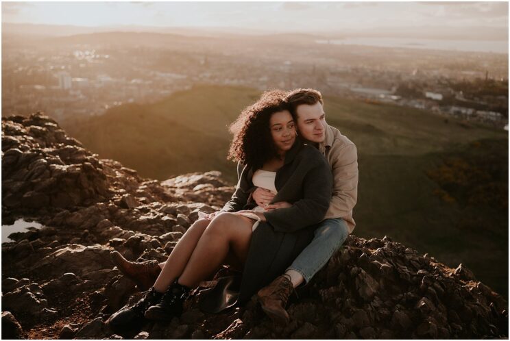 Engagement photos on Arthur's Seat in Edinburgh - Edinburgh engagement photographer