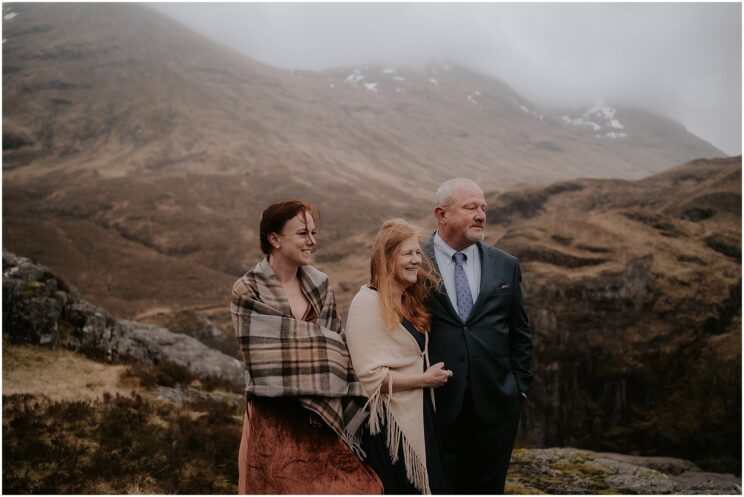 Spring elopement in Glencoe in the Scottish highlands - Glencoe elopement photographer