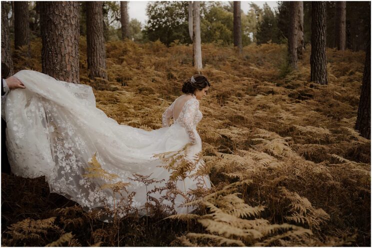 Loch an Eilein - wedding photoshoot before the elopement ceremony in Cairngorms, Scotland