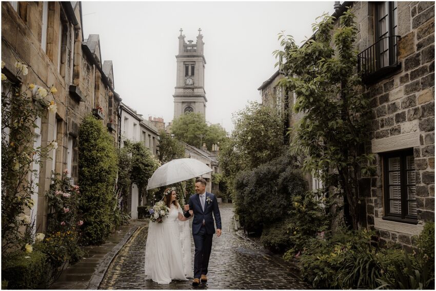Wedding couple portraits in the rain on Circus Lane in Edinburgh
