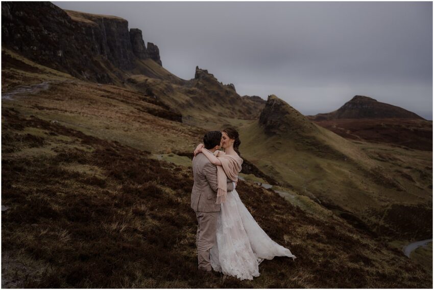 Quiraing wedding photos on Isle of Skye - Isle of Skye elopement photographer