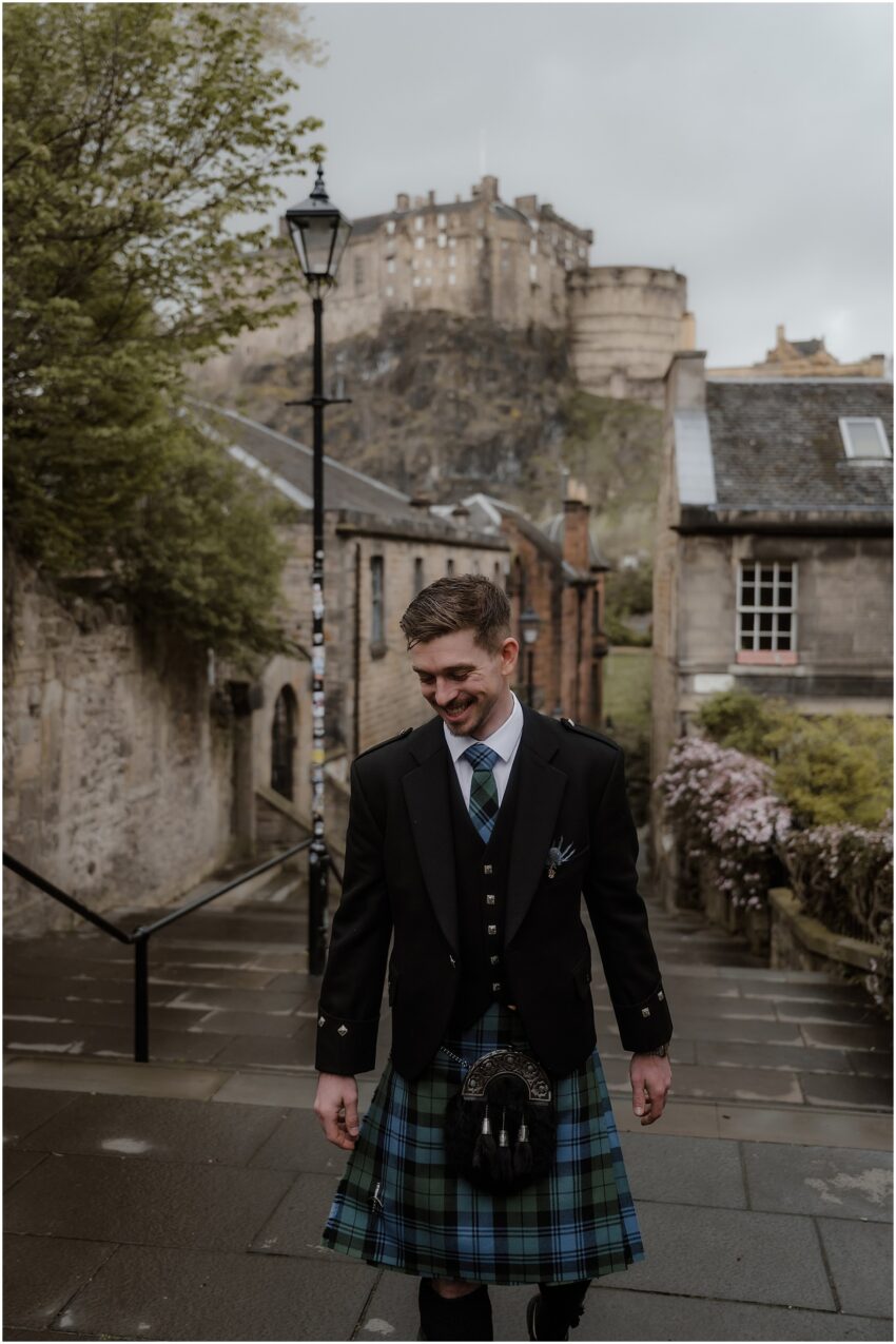 Groom in front of Edinburgh Castle
