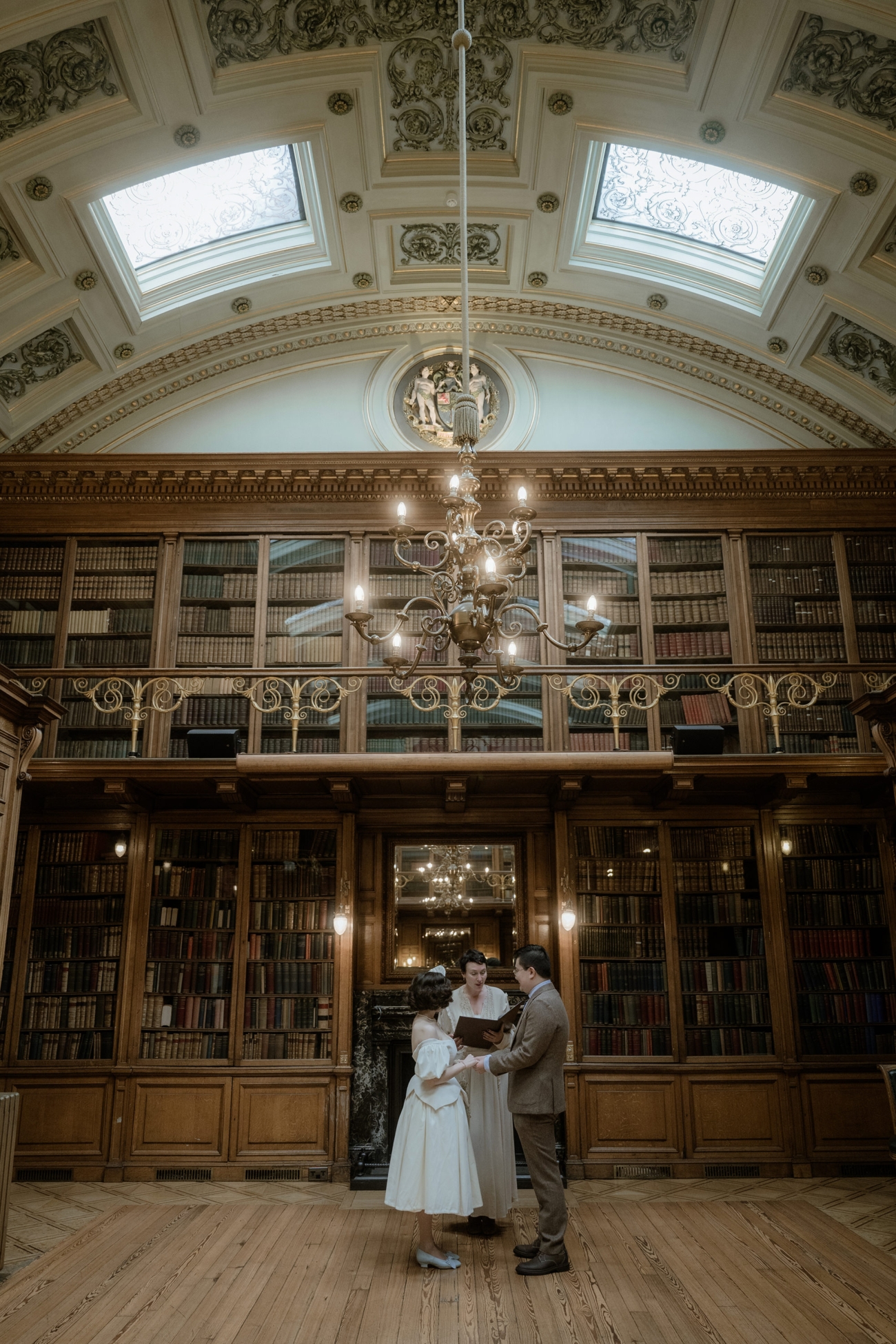 8 Best Edinburgh Wedding Venues 3 New Library at Royal College of Physicians - best wedding venues in Edinburgh