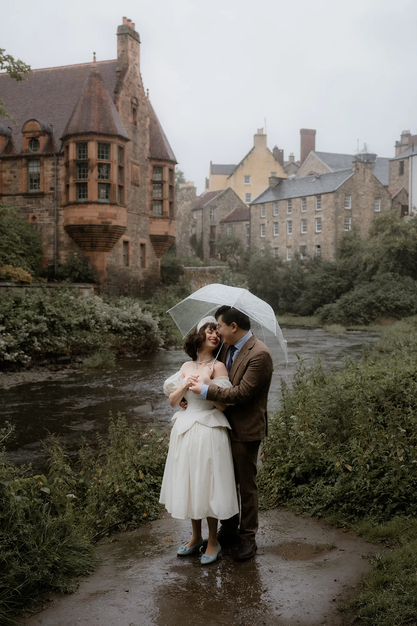 intimate edinburgh summer wedding