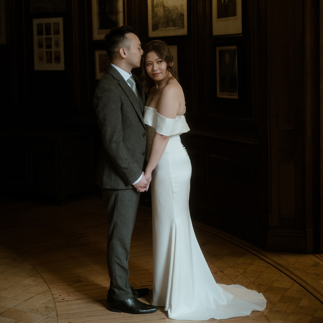 8 Best Edinburgh Wedding Venues 1 New Library at Royal College of Physicians - top wedding venues in Edinburgh