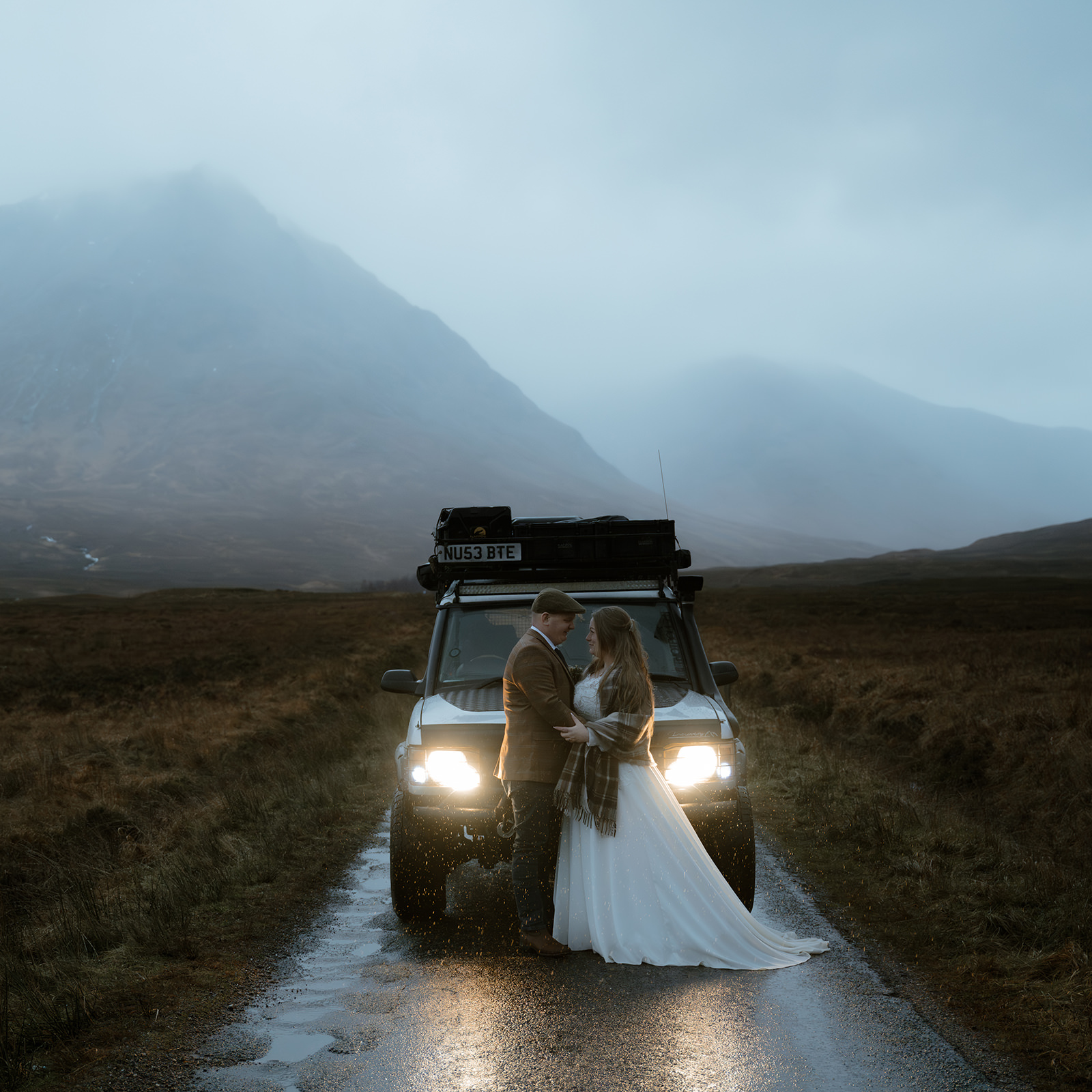 rainy dalness lodge wedding scotland