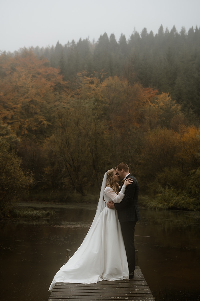 fall drumtochty castle wedding scotland
