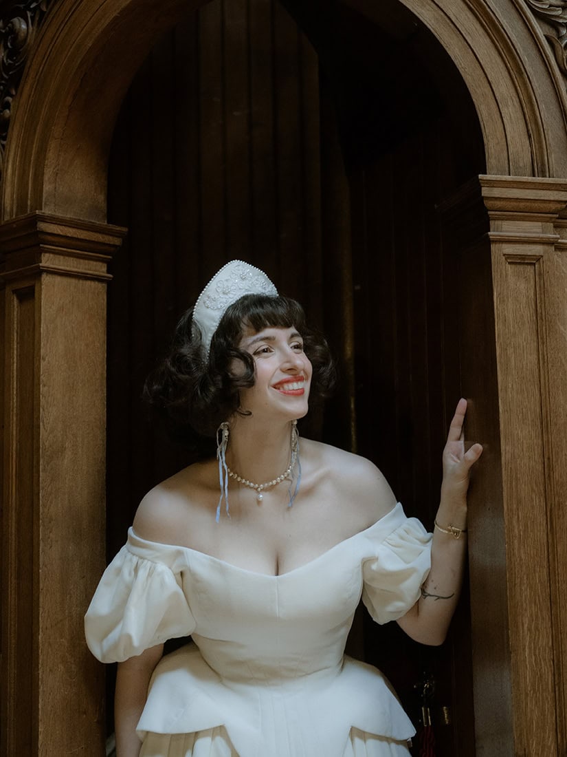 joyful bride portrait edinburgh historic wedding venue archway