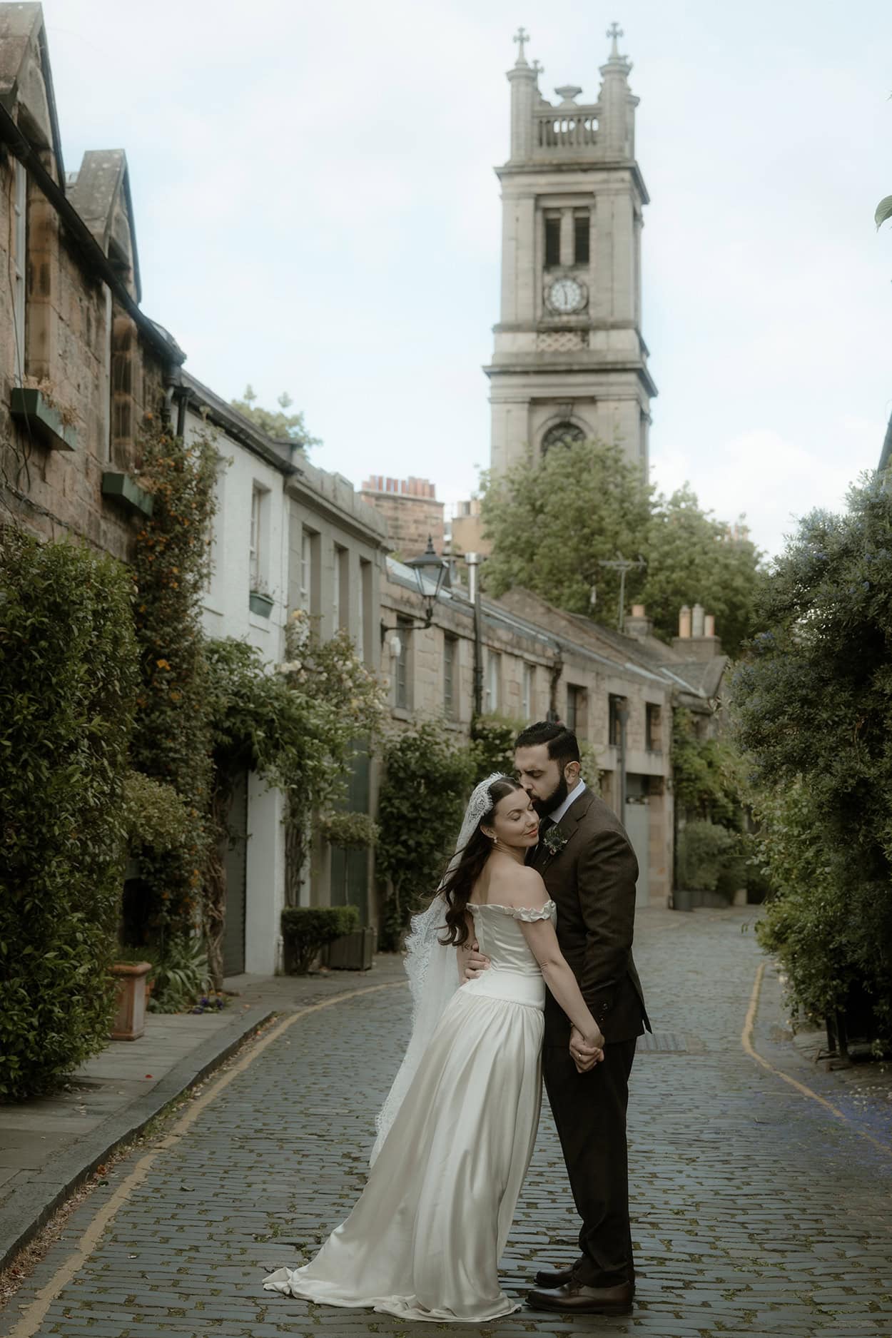 Weddings at the Royal College of Physicians Edinburgh: everything you need to know 11 megan chris royal college of physicians edinburgh wedding 1