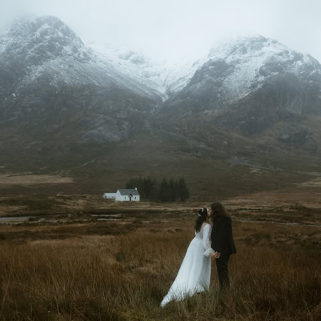Home 21 tanya genaro winter glencoe elopement